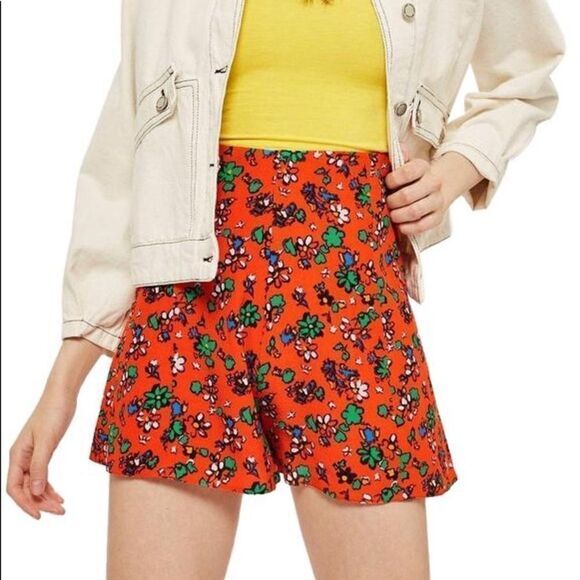 Topshop Pants - Topshop Ditsy Orange Floral High Waisted Loose Shorts Size 10